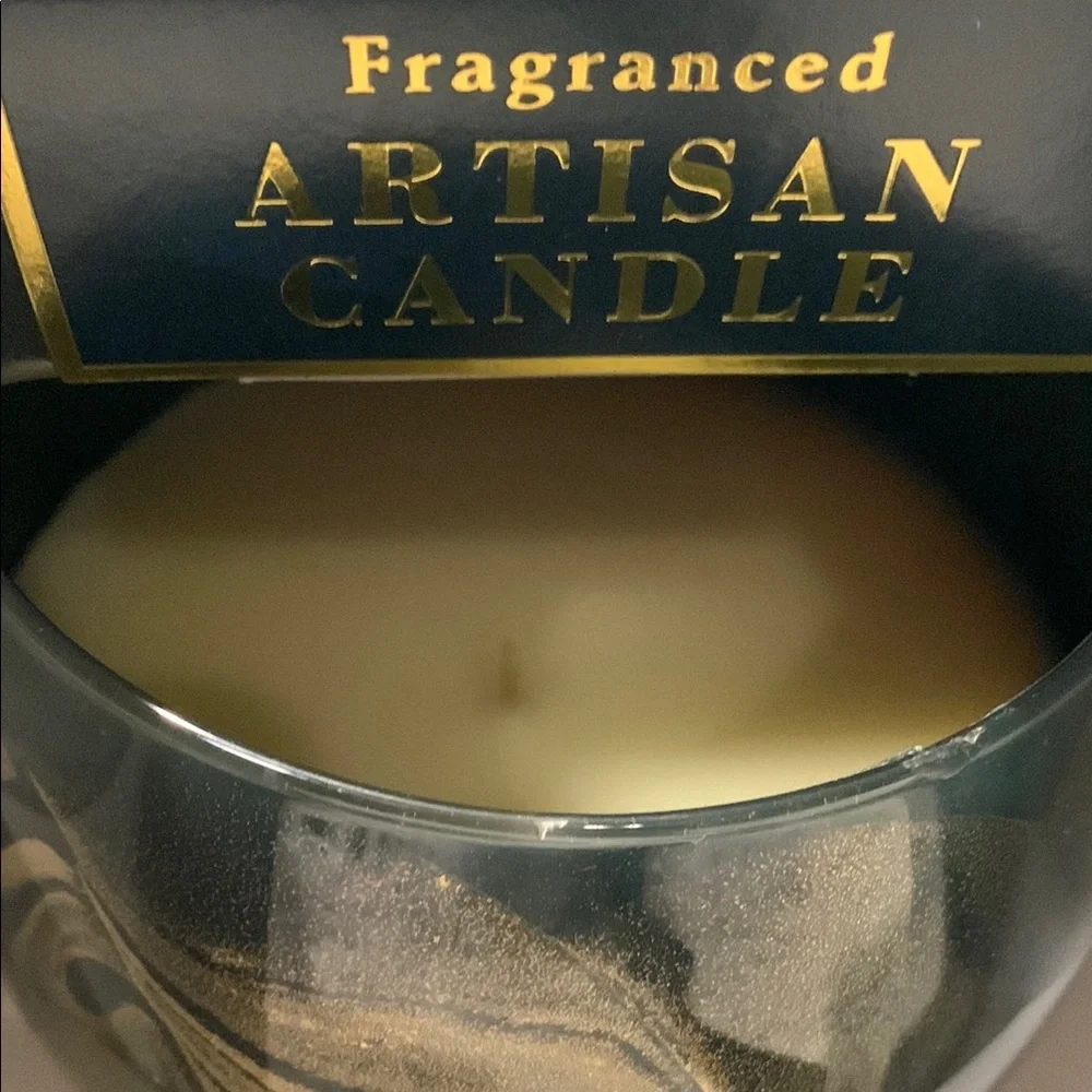 ALAURA Candle Wax Painted Frosted Berry Artisan Candle